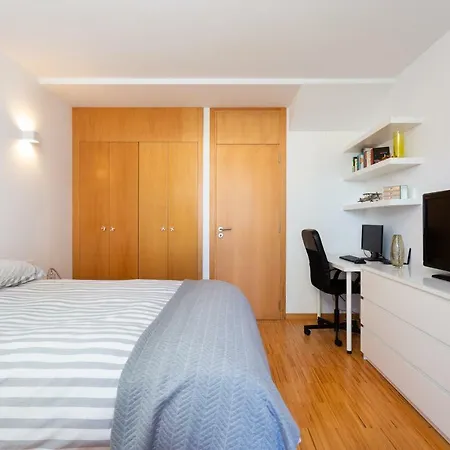 Home2book Design Pool & Wifi Appartement *